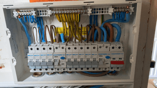 Expert Fuse Board replacementLondon & Kent Expert Fuse board replacement London & Kent